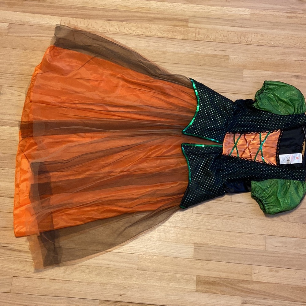 Halloween dress, lights up. - Picture 6 of 10